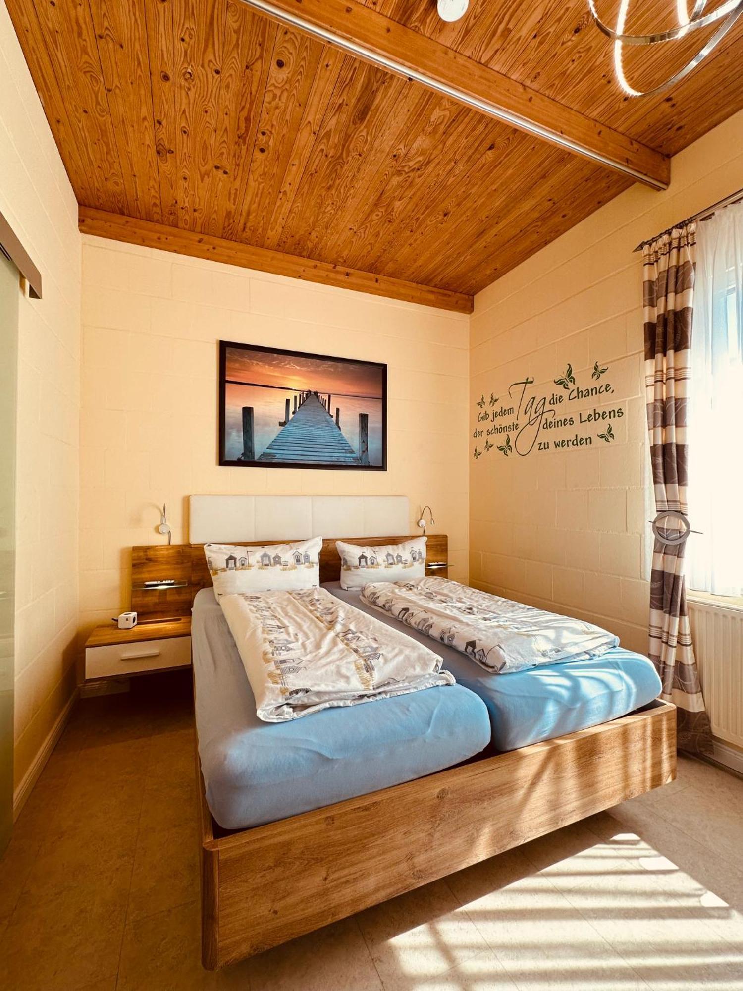 Hotel Drostenhof Garni Esens Luaran gambar