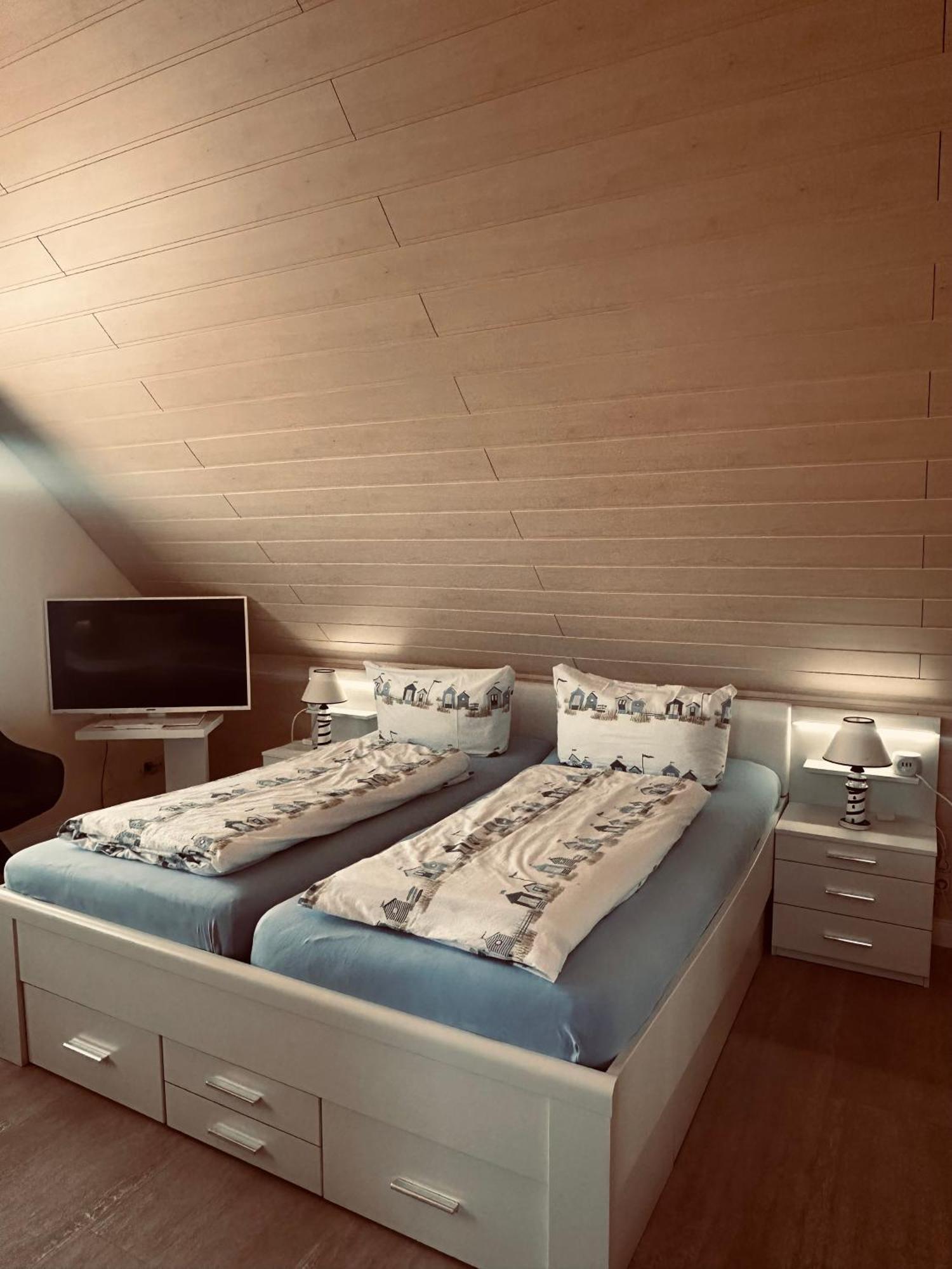 Hotel Drostenhof Garni Esens Luaran gambar