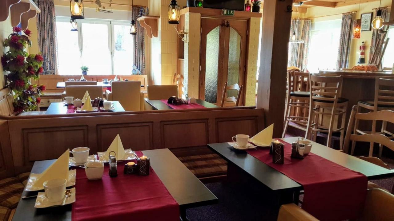 Hotel Drostenhof Garni Esens Luaran gambar