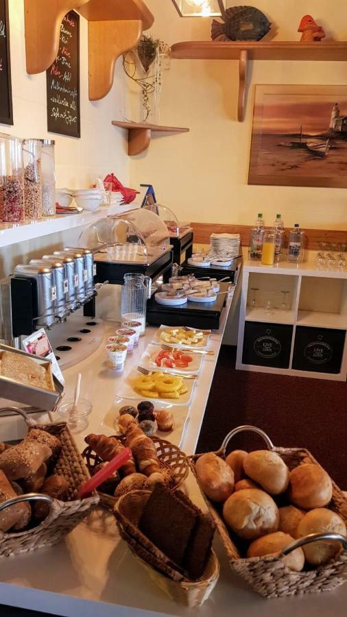 Hotel Drostenhof Garni Esens Luaran gambar